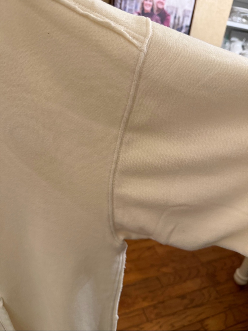 NWT Women’s Aerie Cream/Winter White Pullover Collar Sweatshirt w/Pockets SZ XL - Picture 4 of 6